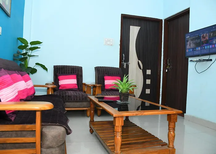 Indra Apartment